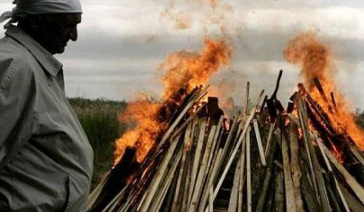 হিন্দুমতে মৃতদেহ পোড়াবার তিন কারণ
